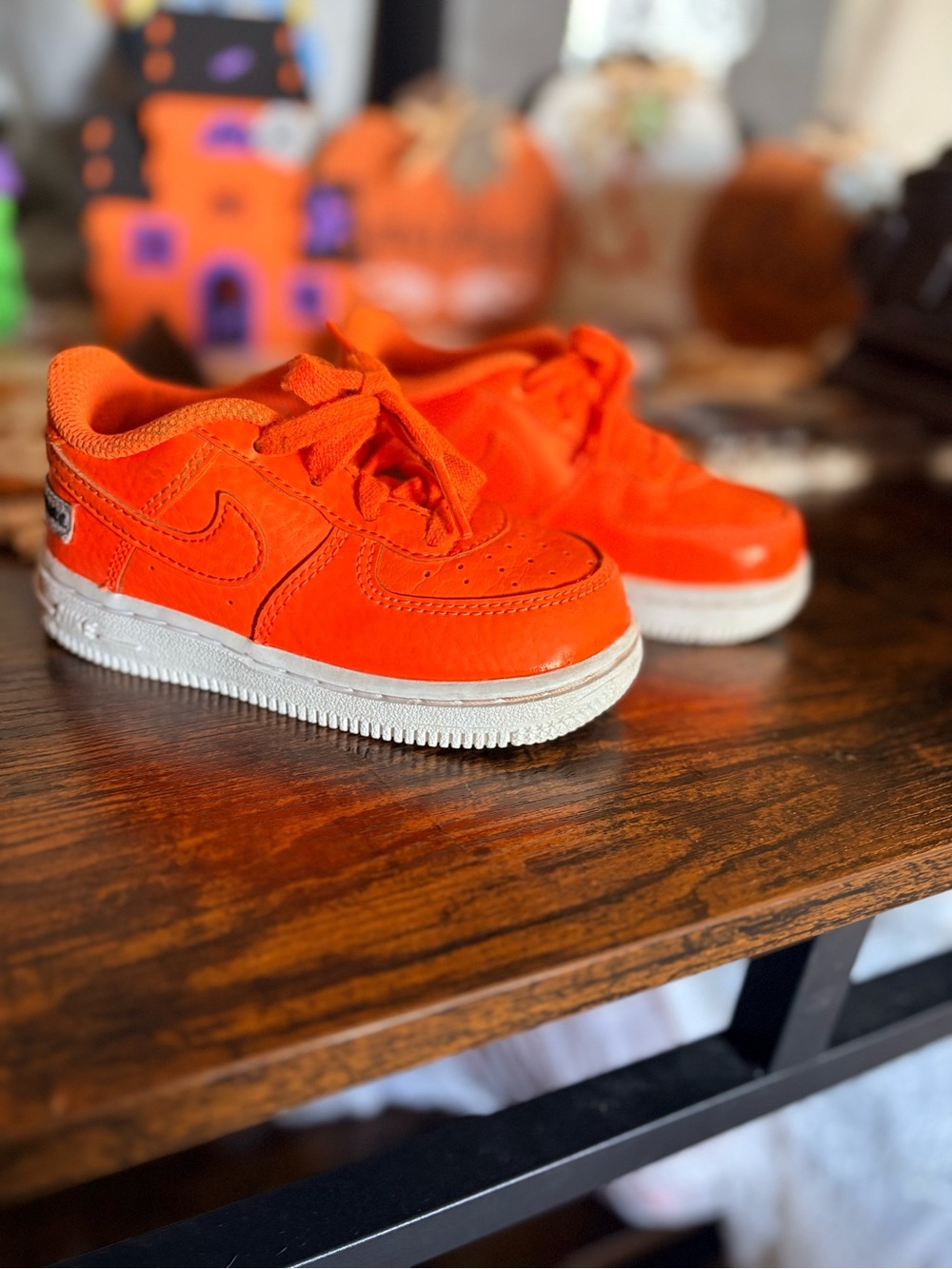 Nike Kids Orange Low-Top Sneakers